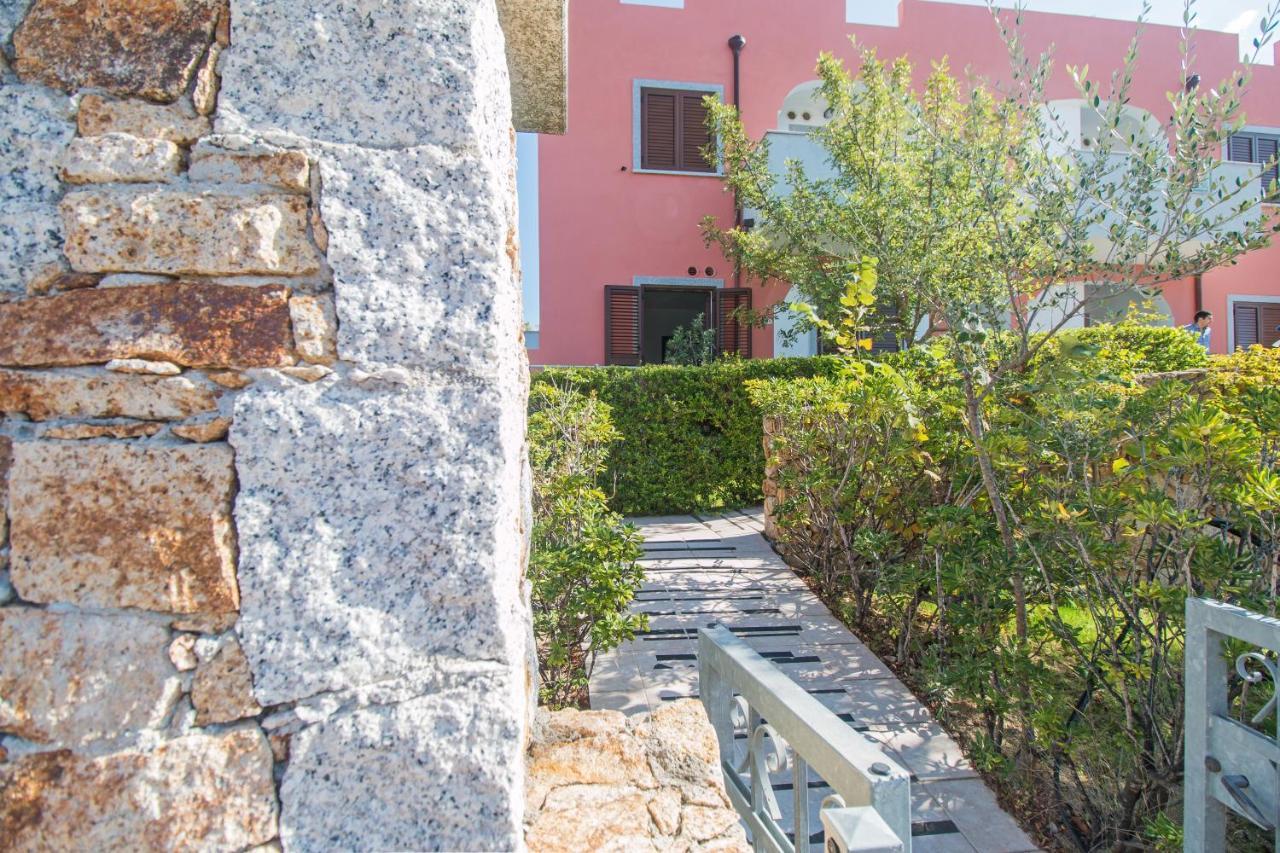 Hotel Residenza Gli Ontani Orosei Exterior foto
