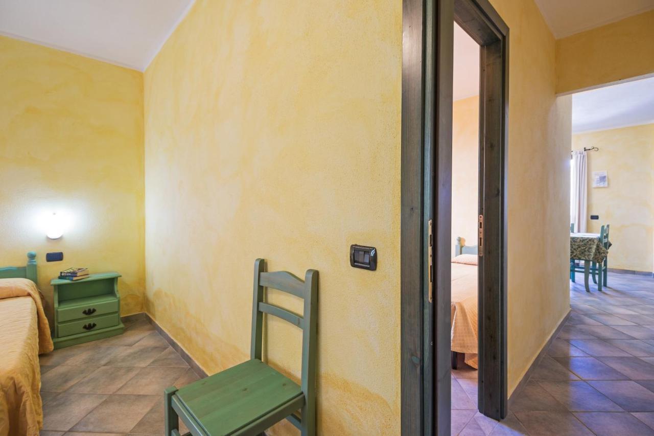 Hotel Residenza Gli Ontani Orosei Exterior foto