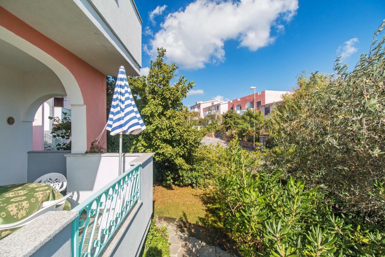 Hotel Residenza Gli Ontani Orosei Exterior foto